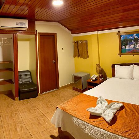 Hotel Ventura Isabel Iquitos Exteriör bild