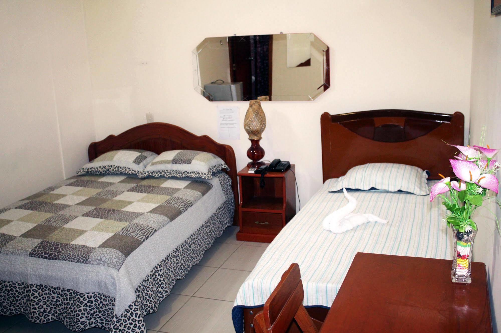 Hotel Ventura Isabel Iquitos Exteriör bild