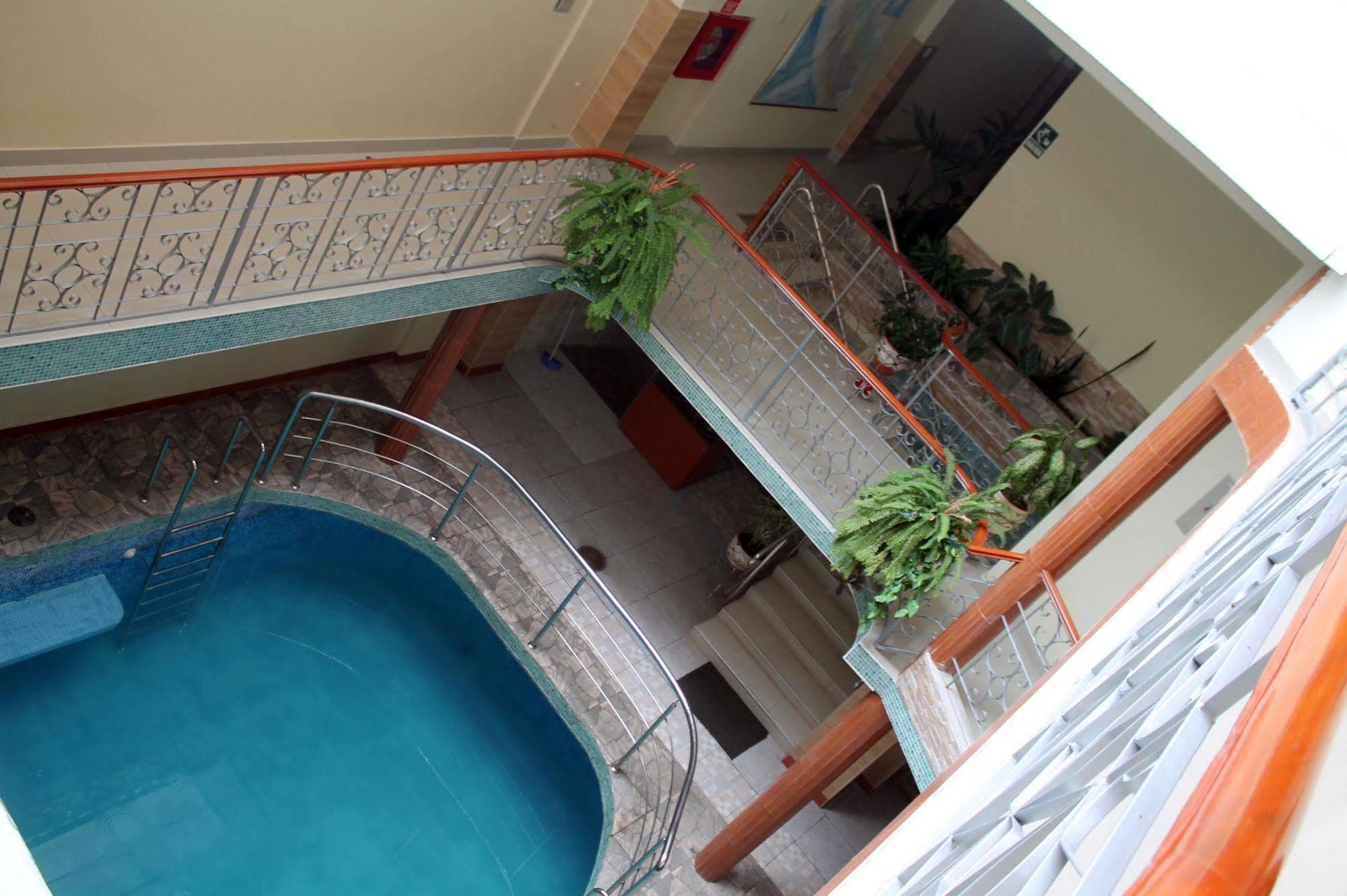 Hotel Ventura Isabel Iquitos Exteriör bild